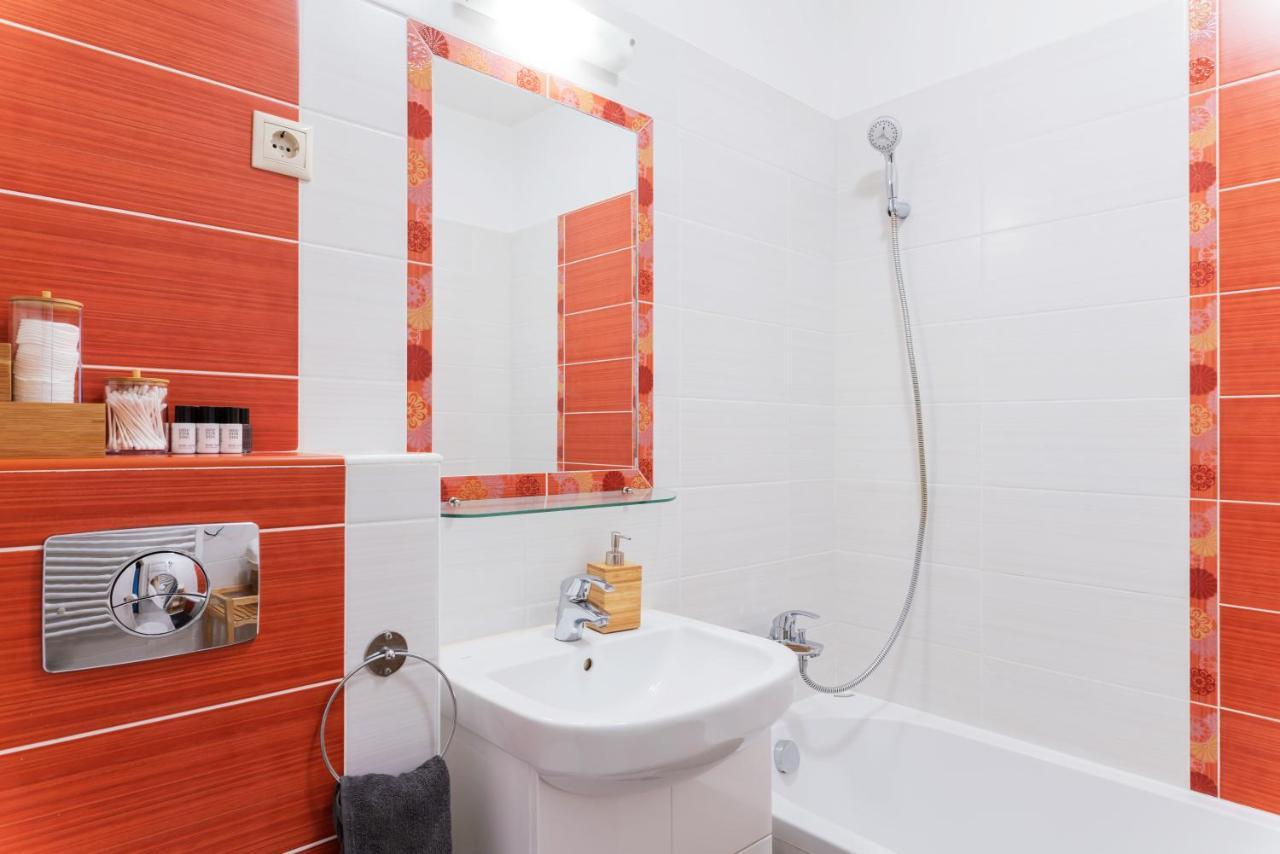 Floral Apartment - New In Town Budapest Eksteriør billede