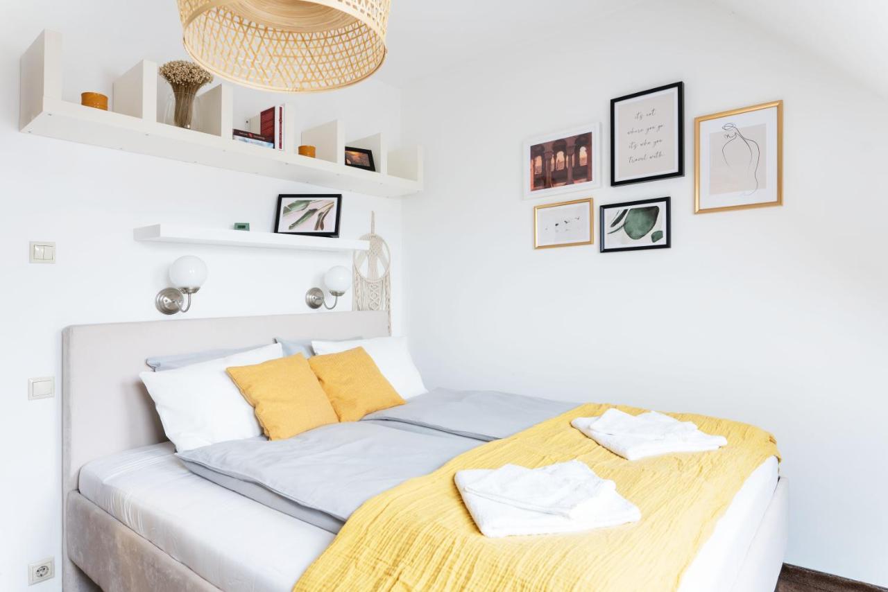 Floral Apartment - New In Town Budapest Eksteriør billede