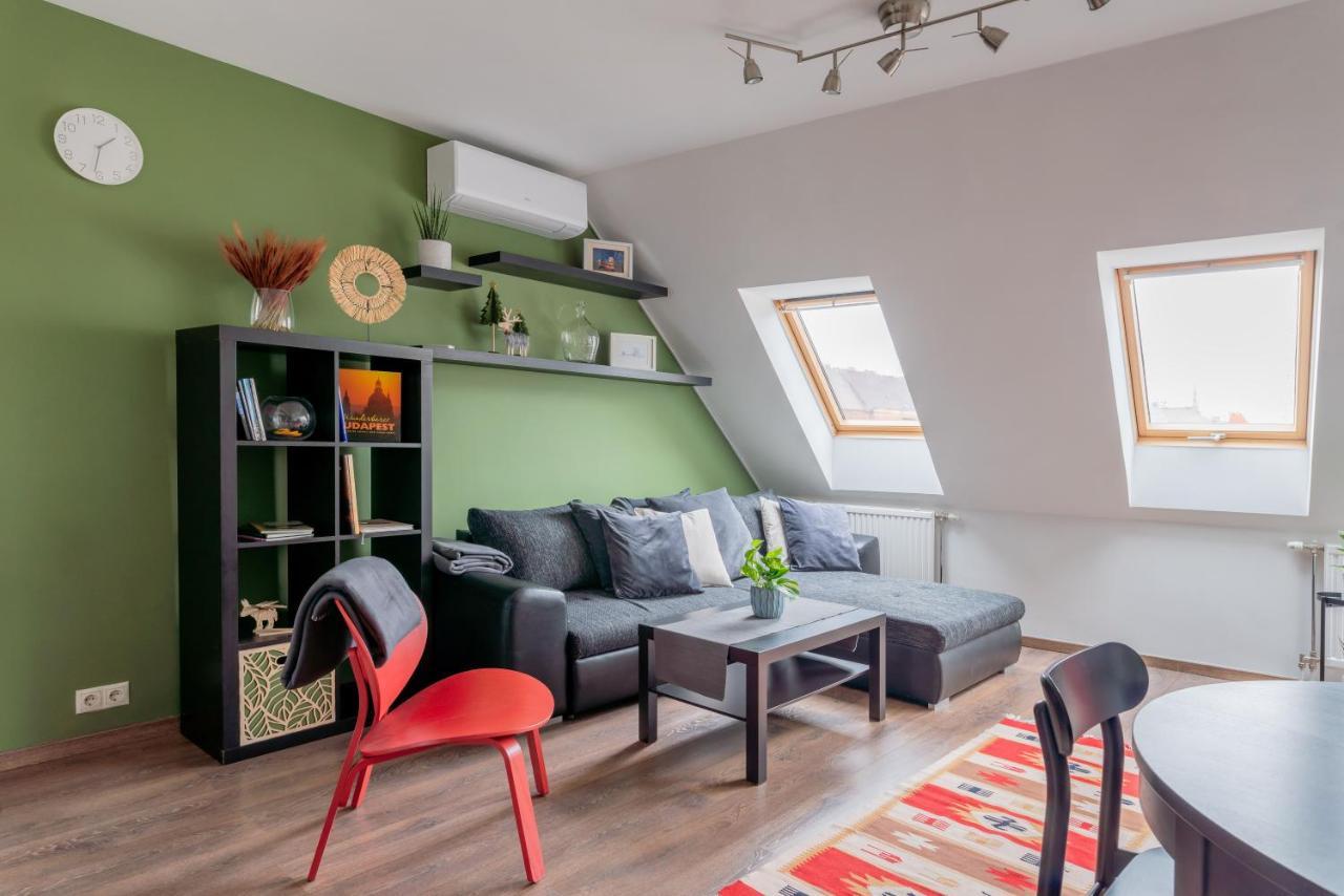 Floral Apartment - New In Town Budapest Eksteriør billede